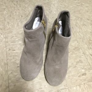 Suede Steve Madden booties