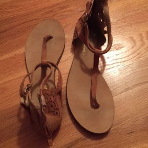 Cute summer sandals!