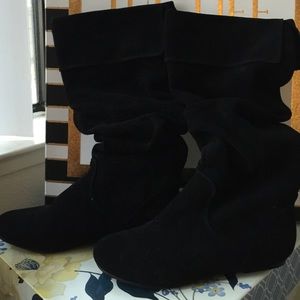 Black suede boots