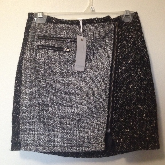 NWT PIPERLIME  Collection Tweed Skirt