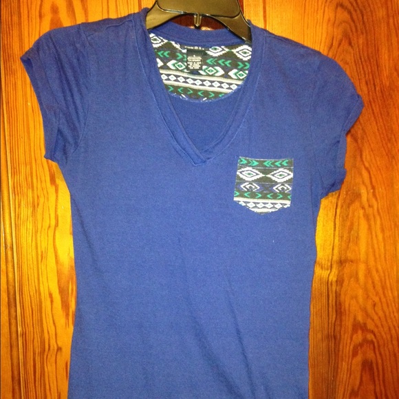 Pocket tee - Picture 2 of 2