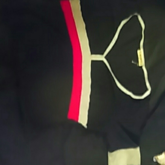 Mid sleeve shirt