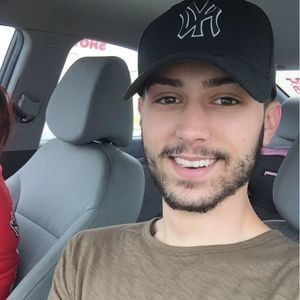 Meet your Posher, Damian