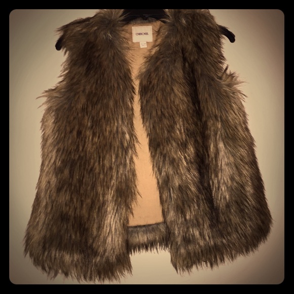Faux fur vest
