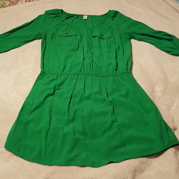 Size petite medium green old navy shirt dress