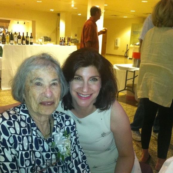 Meet your Posher, Suzanne