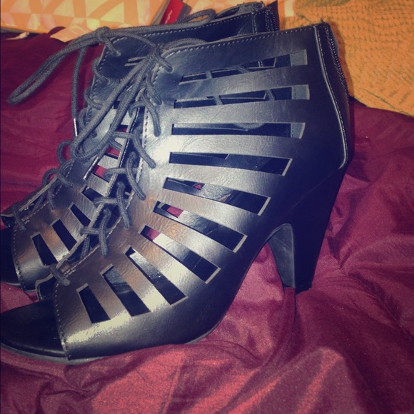 Heels! Only worn ONCE