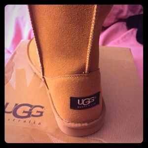 Size 8 uggs