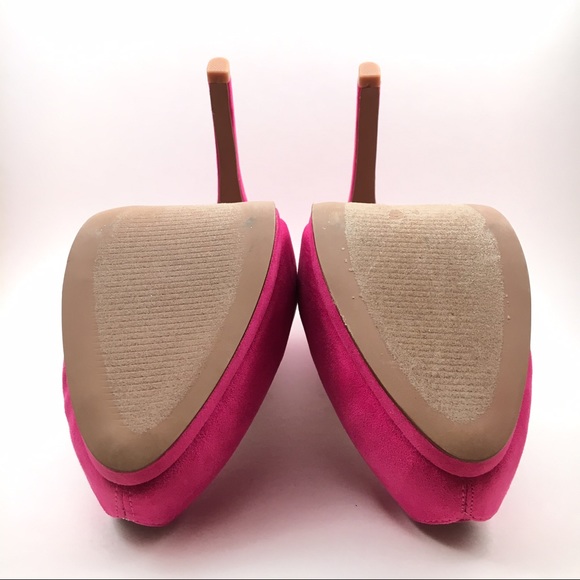 Shoedazzle Cameo Peep Toe Platform Pump - Picture 4 of 4