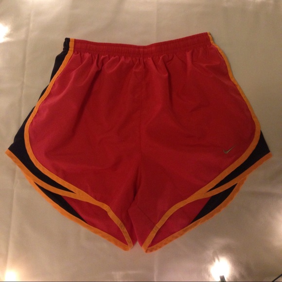 Nike Shorts XS/S - Picture 2 of 4
