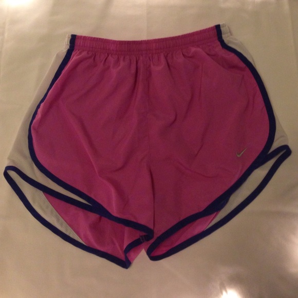 Nike Shorts XS/S - Picture 3 of 4