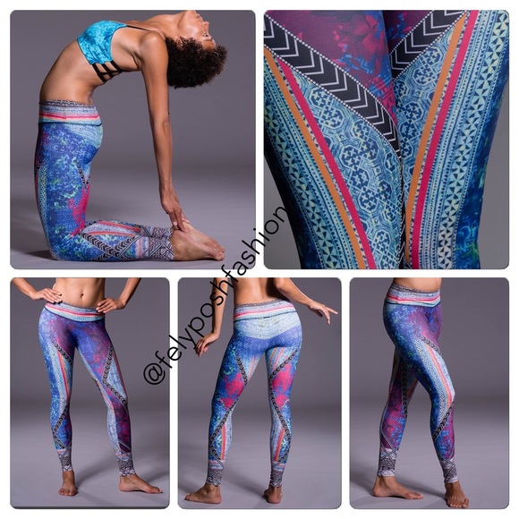 Onzie Pants - Urban Outfitters Onzie Graphic Leggings Indigo Mix