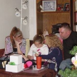 Meet your Posher, Adonica