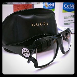 Authentic Gucci sunnies