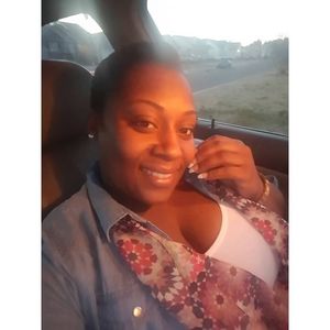 Meet your Posher, Tisha