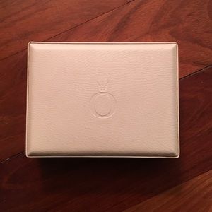 Cute pandora jewelry box!