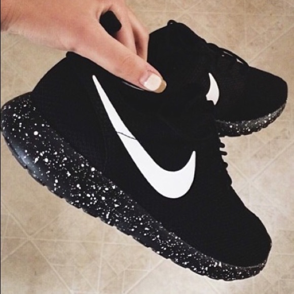 Nike Roshe Runs (custom)