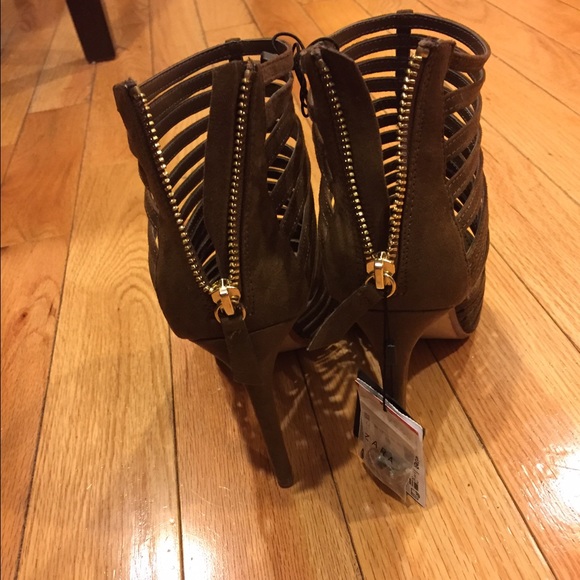 Zara heels brand new - Picture 2 of 4
