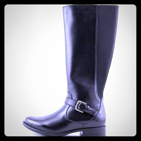 Clark's Genuine Leather Boots Black 6