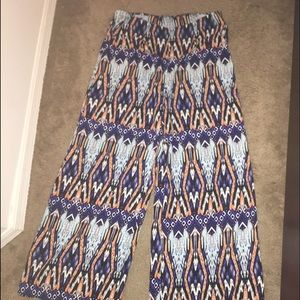 Wide leg pants
