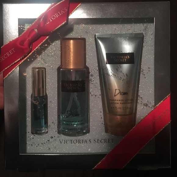 Victoria's Secret "Dream" gift set NIB