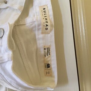 White Bullhead Ripped / Distressed Skinny Jeans