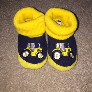Tractor infant slippers