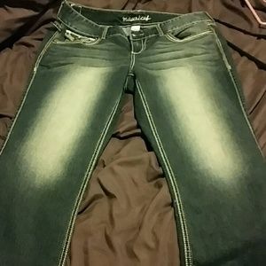 Maurice size 16 capri