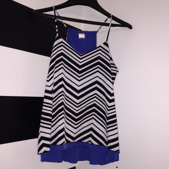 Chevron print tank top