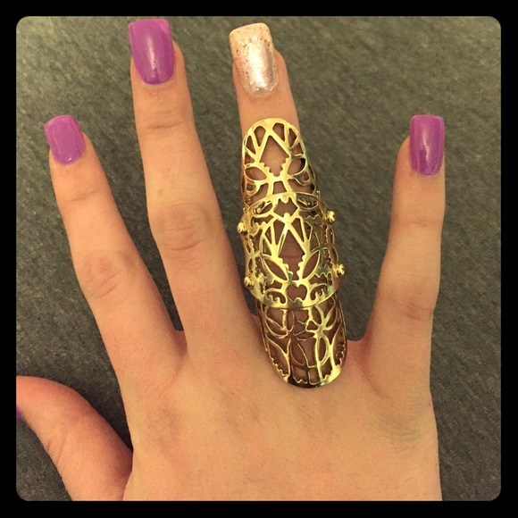 Jewelry - Gold knuckle ring