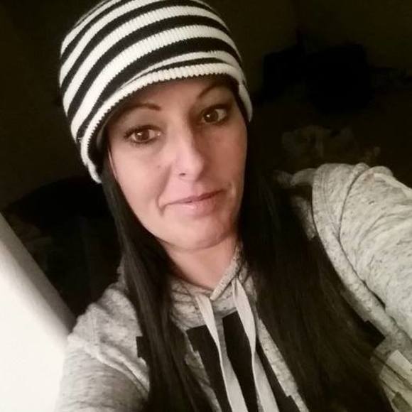 Meet your Posher, Jennifer - Picture 1 of 1