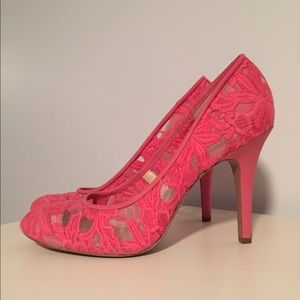 Jessica Simpson Pink Pumps