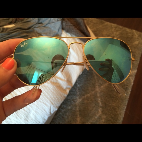 Blue Rayban Aviator sunglasses