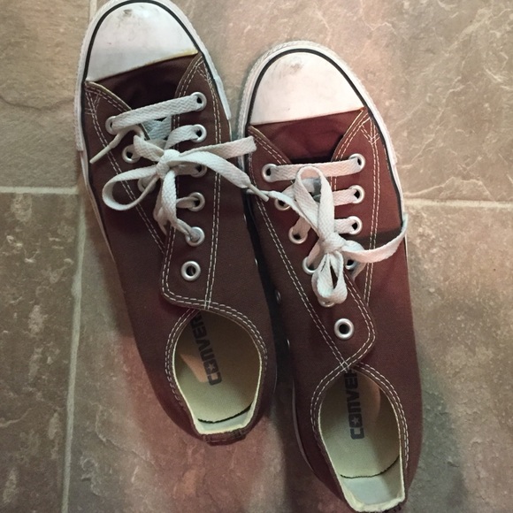 Brown Converse!
