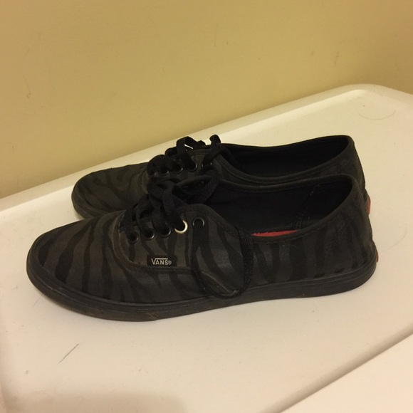 Black vans