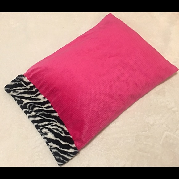 Handmade Minky pillowcase - Picture 1 of 2