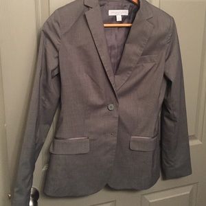 Light gray suit jacket