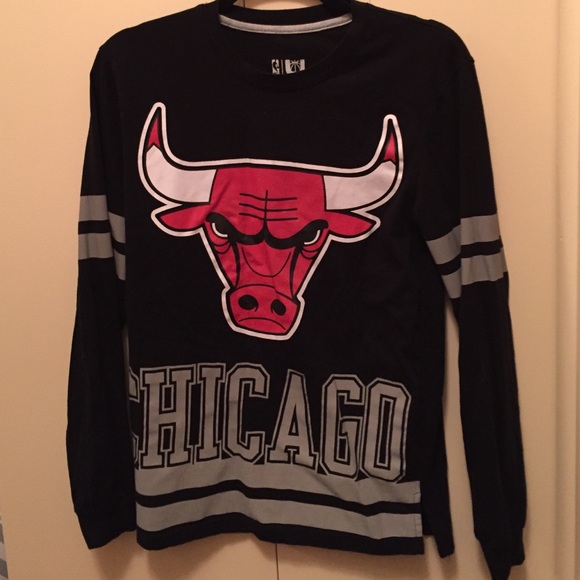 Chicago Bulls Long Sleeve Tee