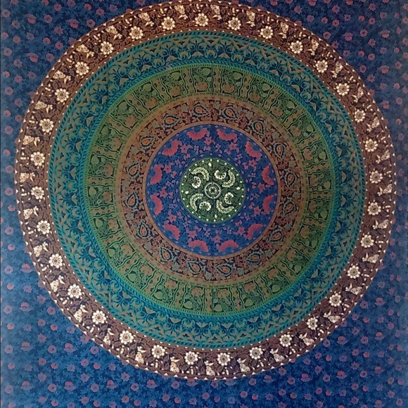 A bohemian Mandela tapestry😻😻😻