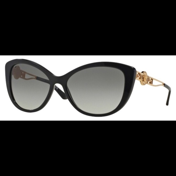 Versace\'s New Collection. main image 2