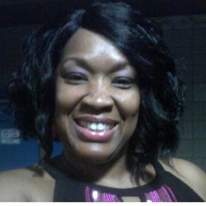 Meet your Posher, Angelique