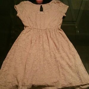 Pretty summer dress. Rose color.