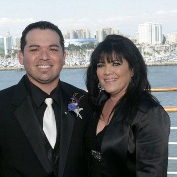 Meet your Posher, Debbie - Picture 1 of 1