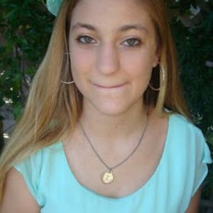 Meet your Posher, Annabelle