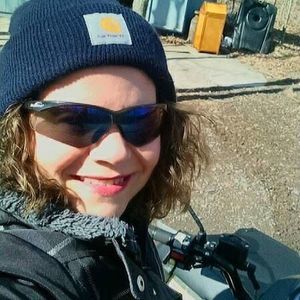 Meet your Posher, Evelyn