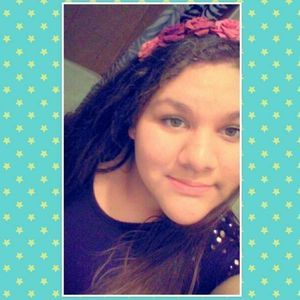 Meet your Posher, Tania