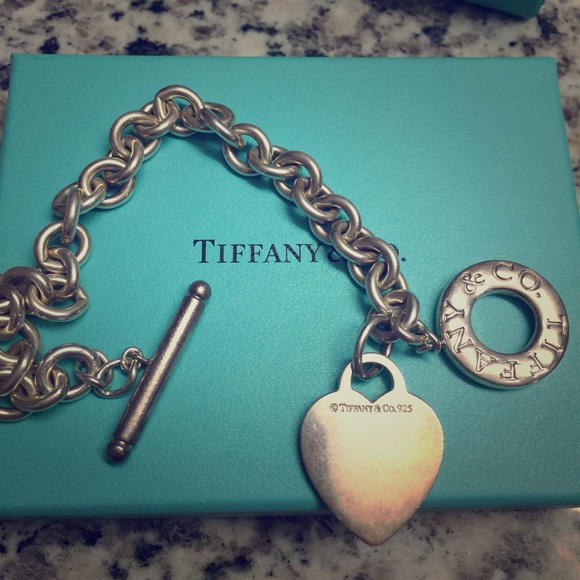 Authentic Tiffany & Co toggle bracelet.  Sterling