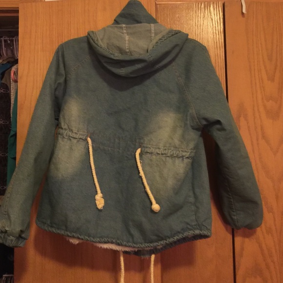 Jacket - Picture 2 of 2