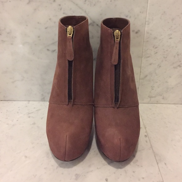 ShoeMint Platform Suede booties 6.5