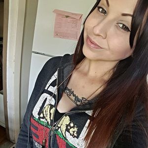 Meet your Posher, Angelina